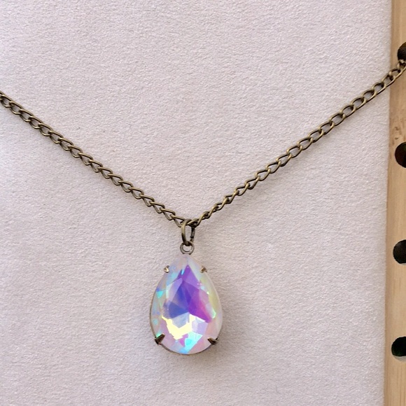 Iridescent White AB Unicorn 🦄 Crystal Drop Necklace - Picture 3 of 7